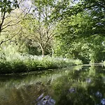 別荘 't Koetshuys Heenvliet